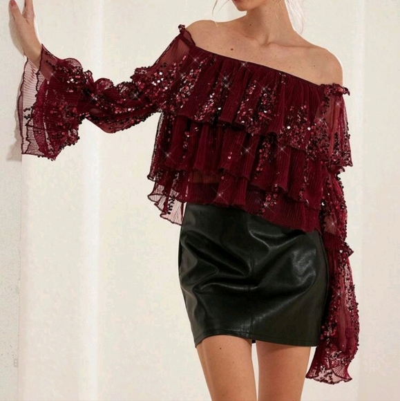 Party Luxury Women Blouse With Layered Pleated Pearl & Sequin Decorated - Picture 3 of 4